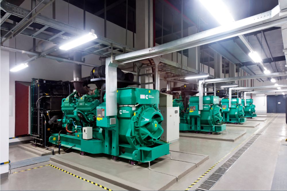 雨山租赁发电机-上柴发电机组的特点