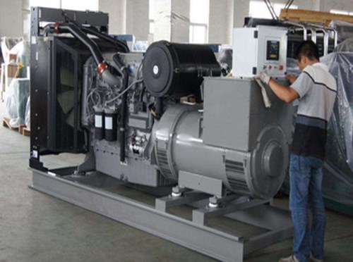 雨山柴油发电机空气滤清器堵塞会对发电机组产生哪些影响？