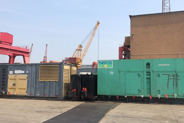 雨山发电机出租空气滤清器的清洁频率是多少？