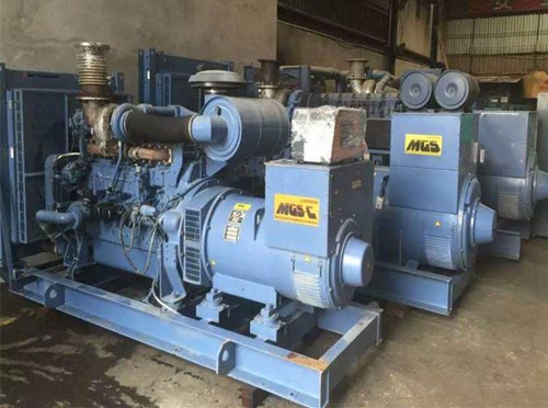 雨山不同品牌的柴油发电机组冷却液可以混用吗？