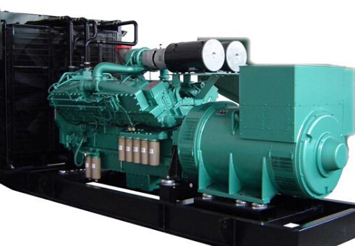 雨山冬季柴油发电机组启动前应进行哪些预热操作？